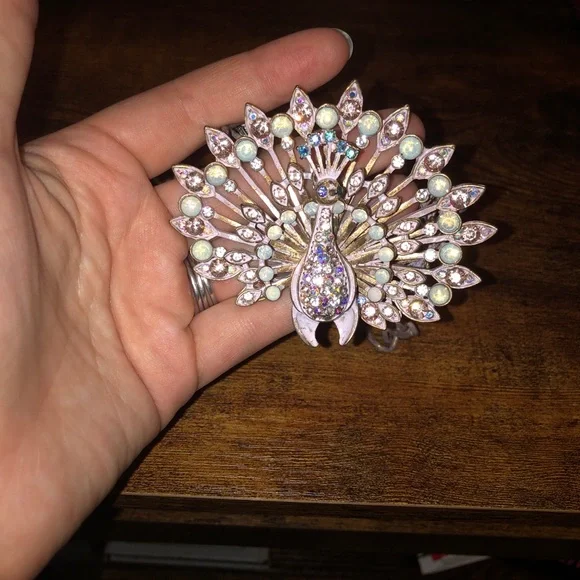 Betsey Johnson Multicolor Peacock Necklace - Picture 4 of 5